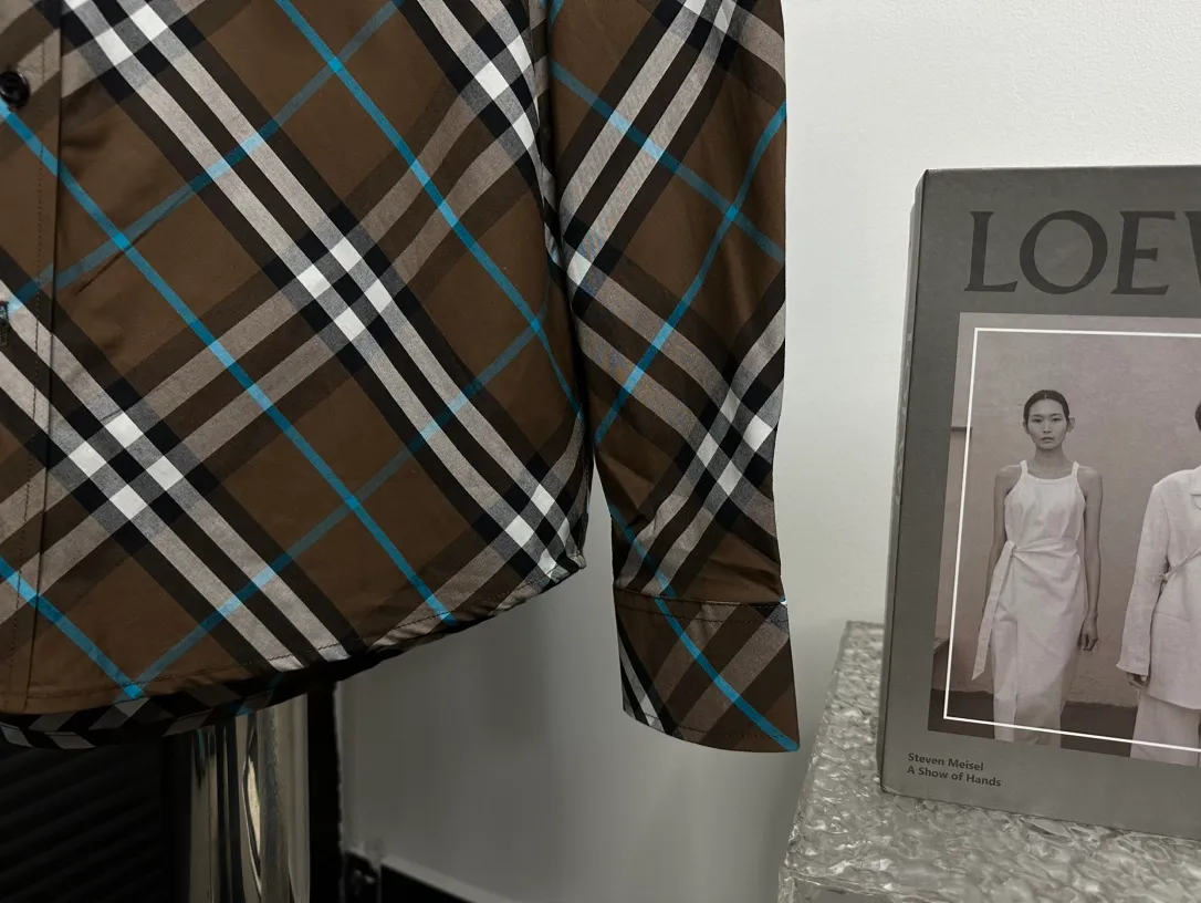 【 1:1】 【Burberry】 24ss New Arrival 100% ， Wear-Resistant 。 ， ， ， 。 Size：S-XL